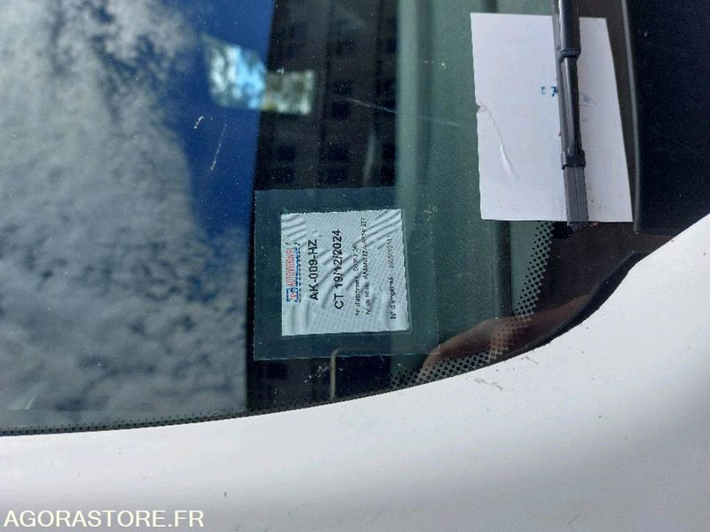 Leasing de  PORTEUR ROUTIER - MAN TGM-250  - ex Véhicule Ecole - Parc 3799 PORTEUR ROUTIER - MAN TGM-250  - ex Véhicule Ecole - Parc 3799: foto 6