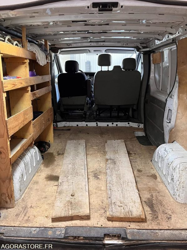PRIX TTC 0%TVA - RENAULT TRAFIC 2008 2.0 DCI 214.000KM MOTEUR ECHANGE STANDARD - Furgão: foto 3 PRIX TTC 0%TVA - RENAULT TRAFIC 2008 2.0 DCI 214.000KM MOTEUR ECHANGE STANDARD - Furgão: foto 3