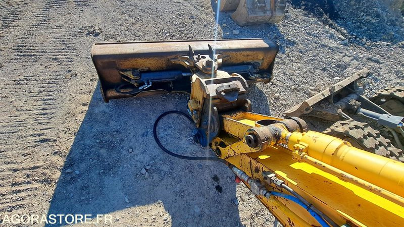Pelle New Holland E135SR-1ES Diesel 2007 - Escavadora de rastos: foto 5 Pelle New Holland E135SR-1ES Diesel 2007 - Escavadora de rastos: foto 5