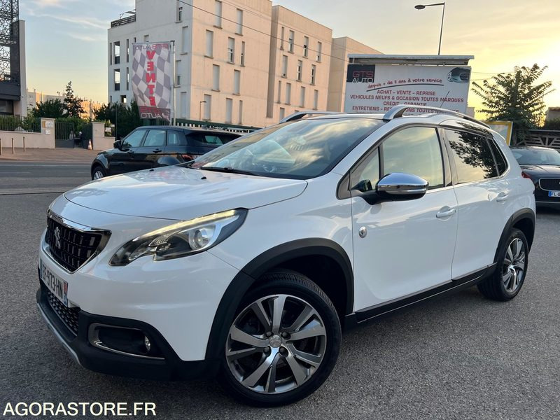 Peugeot 2008 1.2 PURETECH 110CH CROSSWAY S&S - SUV: foto 1 Peugeot 2008 1.2 PURETECH 110CH CROSSWAY S&S - SUV: foto 1