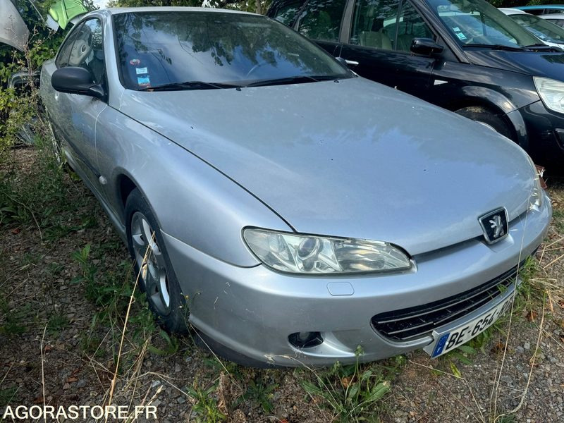 Peugeot 406 Coupé Phase 2 - 2.2 HDI - 271 000 Km - Coupé: foto 1 Peugeot 406 Coupé Phase 2 - 2.2 HDI - 271 000 Km - Coupé: foto 1