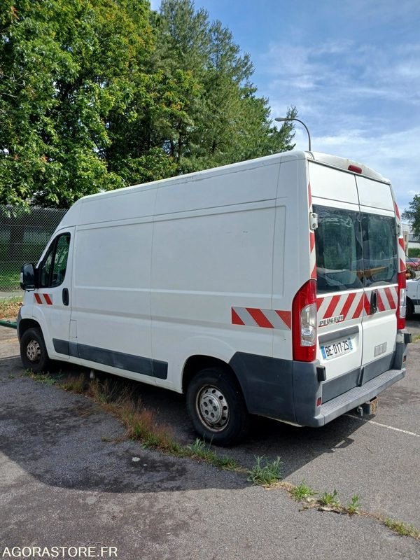 Peugeot Boxer (54410) - Furgão: foto 2 Peugeot Boxer (54410) - Furgão: foto 2