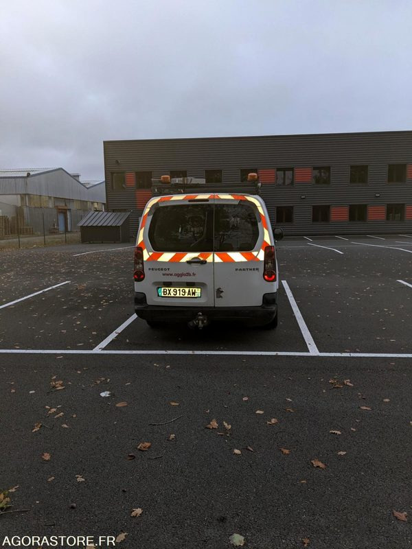 Peugeot Partner - Furgão compacto: foto 3 Peugeot Partner - Furgão compacto: foto 3