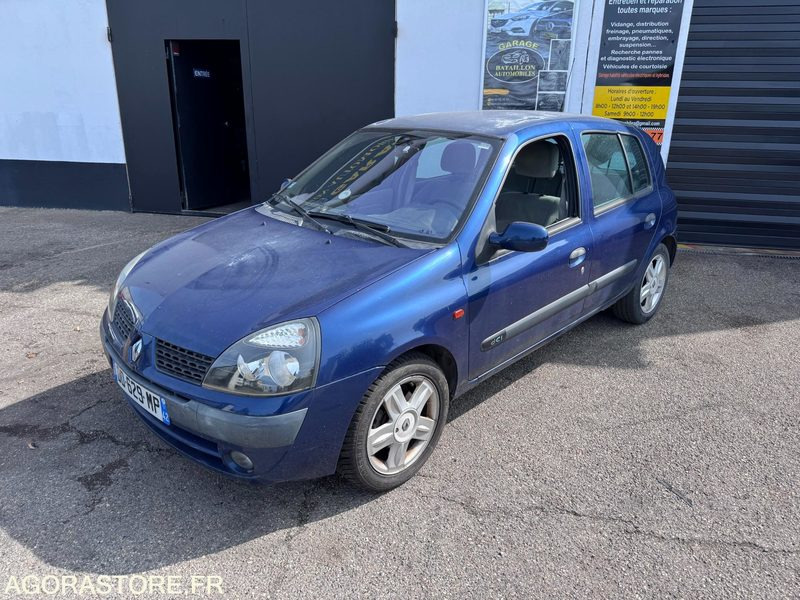RENAULT CLIO 1.5 DCI 90CH - 2003 - 190000KMS - Automóvel: foto 1 RENAULT CLIO 1.5 DCI 90CH - 2003 - 190000KMS - Automóvel: foto 1