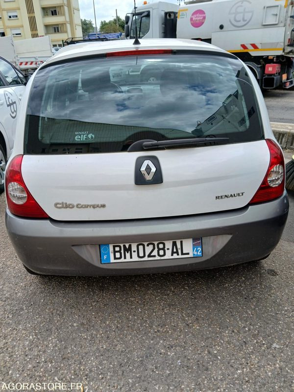 RENAULT CLIO GPL - 2007 - 95850 KMS - Automóvel: foto 2 RENAULT CLIO GPL - 2007 - 95850 KMS - Automóvel: foto 2