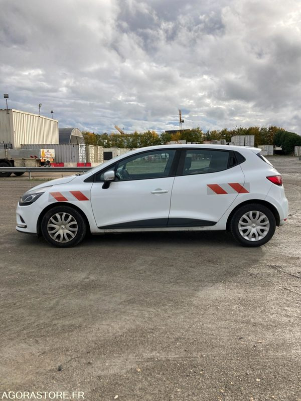 RENAULT CLIO IV diesel - Année 2018 - 312 000km - Automóvel: foto 4 RENAULT CLIO IV diesel - Année 2018 - 312 000km - Automóvel: foto 4