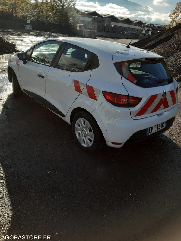 RENAULT CLIO Société - 2017 - 199 808 km / M22920 - Furgão compacto: foto 4 RENAULT CLIO Société - 2017 - 199 808 km / M22920 - Furgão compacto: foto 4