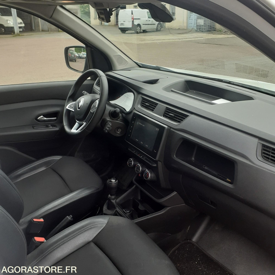 RENAULT EXPRESS VAN FRIGORIFIQUE 2023 42600 kms GO - Furgão compacto: foto 5 RENAULT EXPRESS VAN FRIGORIFIQUE 2023 42600 kms GO - Furgão compacto: foto 5