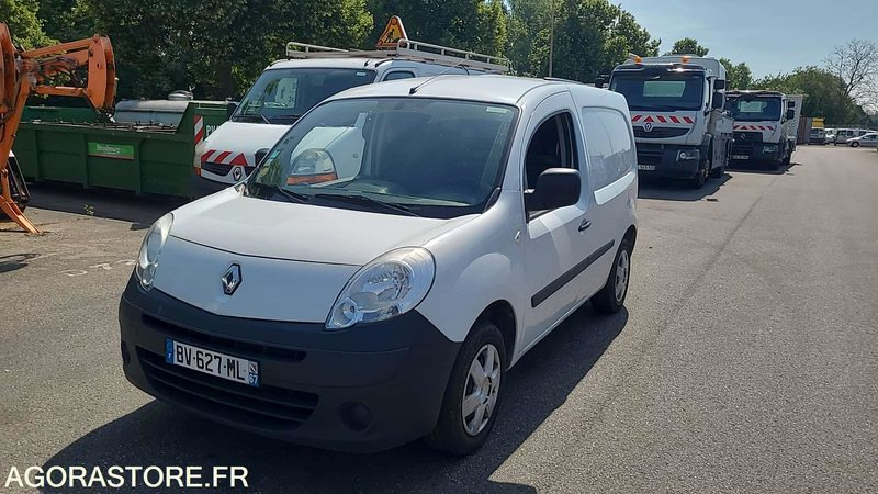 RENAULT KANGOO - 2011 - 81107KM - BV-627-ML - Furgão compacto: foto 2 RENAULT KANGOO - 2011 - 81107KM - BV-627-ML - Furgão compacto: foto 2