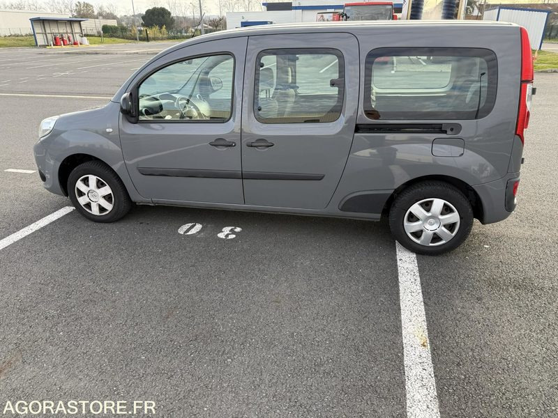 RENAULT KANGOO - 2013 - 199079km - CX-536-KQ - Furgão compacto: foto 3 RENAULT KANGOO - 2013 - 199079km - CX-536-KQ - Furgão compacto: foto 3