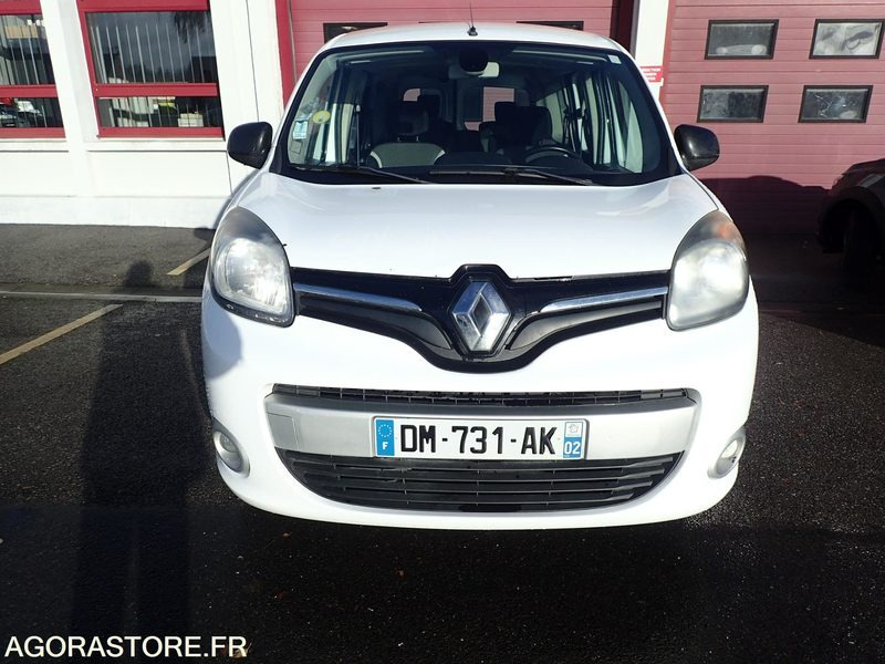 RENAULT KANGOO 7 PLACES 168277kms 2014 - Automóvel: foto 5 RENAULT KANGOO 7 PLACES 168277kms 2014 - Automóvel: foto 5