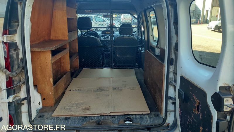 RENAULT Kangoo - 2012 - 231542km - Furgão compacto: foto 5 RENAULT Kangoo - 2012 - 231542km - Furgão compacto: foto 5