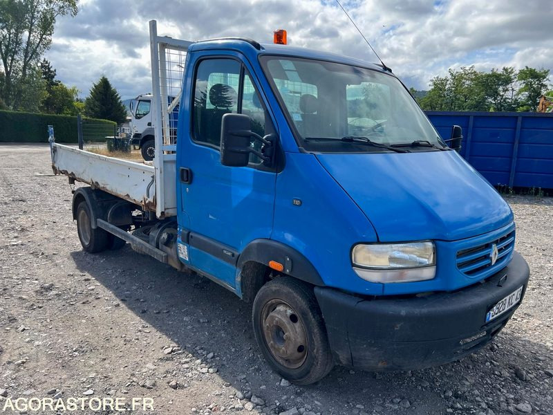 RENAULT MASCOTT BENNE 3.5T - 2001 - 160 000 KM - Carrinha basculante: foto 2 RENAULT MASCOTT BENNE 3.5T - 2001 - 160 000 KM - Carrinha basculante: foto 2