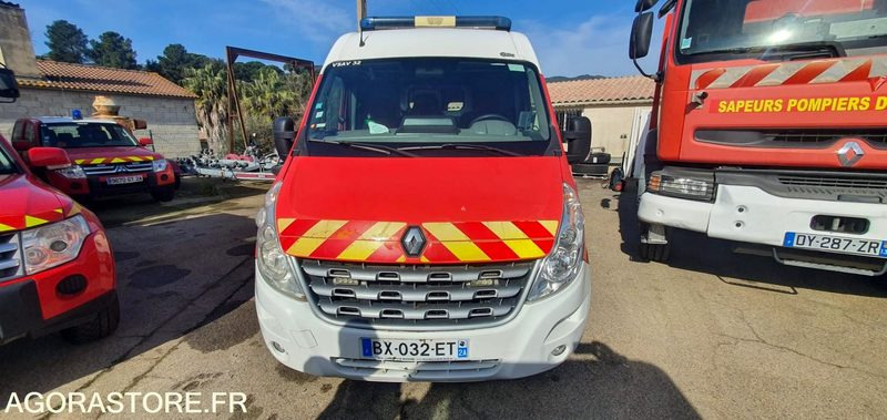 RENAULT MASTER 2.3 DCI TYPE AMBULANCE 151128 kms 2011 - Furgão: foto 2 RENAULT MASTER 2.3 DCI TYPE AMBULANCE 151128 kms 2011 - Furgão: foto 2