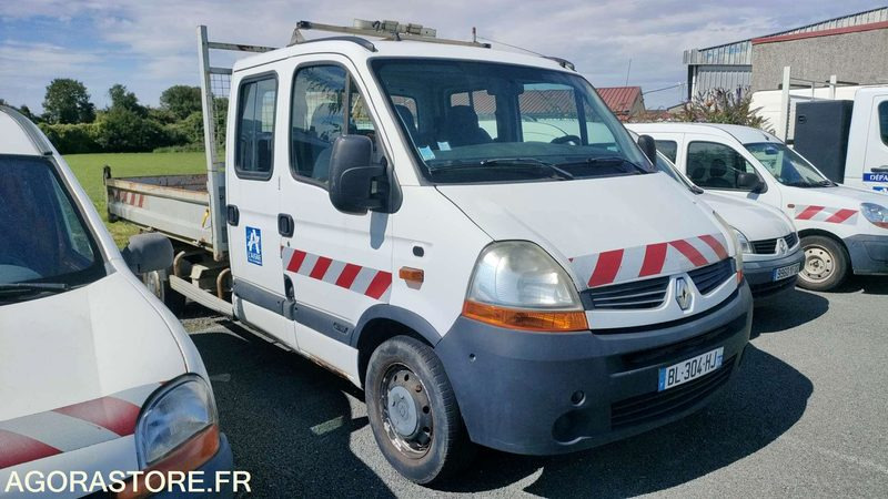 RENAULT MASTER - 2008 - 277903 KM - Furgão: foto 2 RENAULT MASTER - 2008 - 277903 KM - Furgão: foto 2