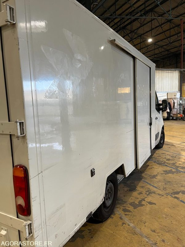 RENAULT MASTER - 2013 - 130914 Kms - Furgão: foto 5 RENAULT MASTER - 2013 - 130914 Kms - Furgão: foto 5