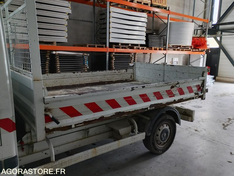 RENAULT MASTER BENNE - Carrinha basculante: foto 4 RENAULT MASTER BENNE - Carrinha basculante: foto 4