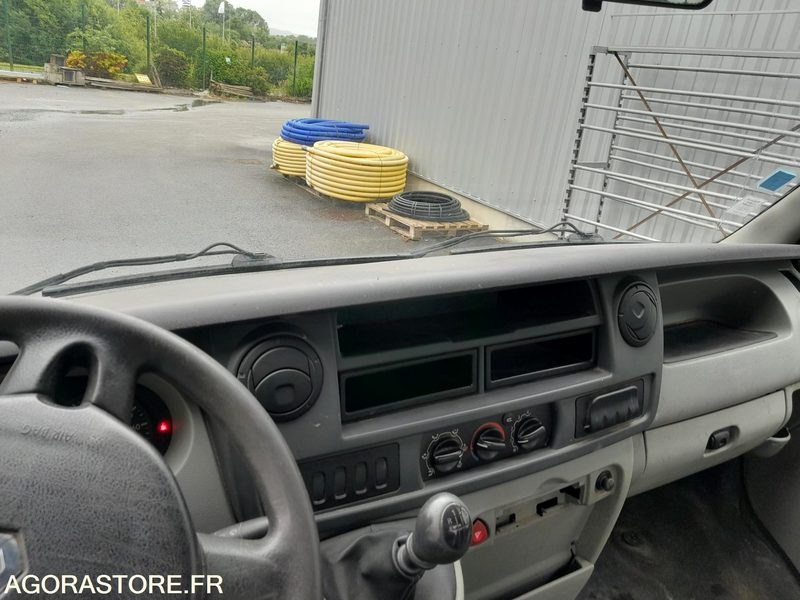 RENAULT MASTER FW 505 JD, 223 660kms? ANNEE 2006 - Carrinha basculante: foto 2 RENAULT MASTER FW 505 JD, 223 660kms? ANNEE 2006 - Carrinha basculante: foto 2
