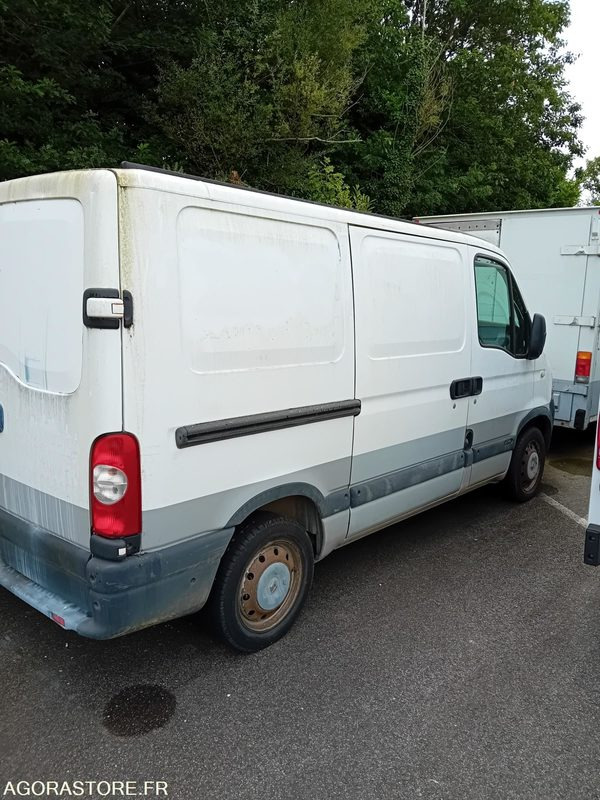 RENAULT MASTER II 2004 - Furgão: foto 4 RENAULT MASTER II 2004 - Furgão: foto 4
