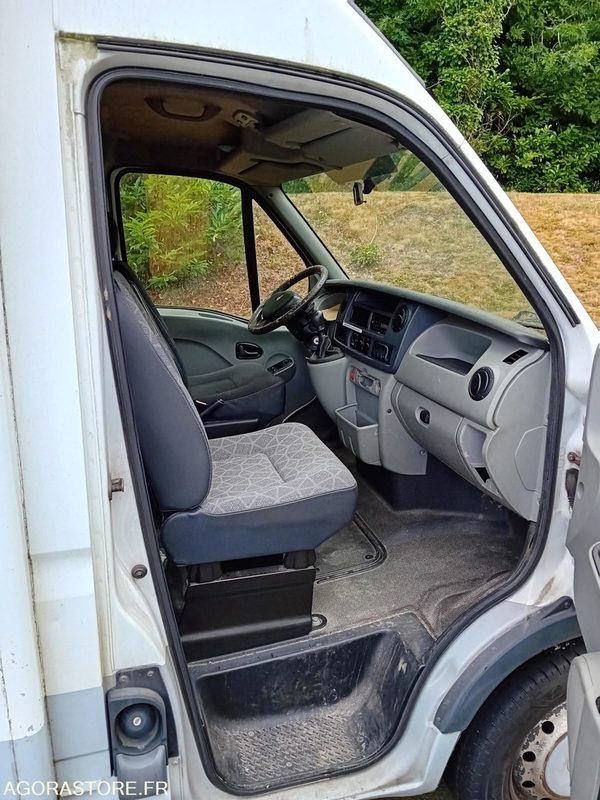 RENAULT MASTER II COMBI 2009 - Furgão: foto 5 RENAULT MASTER II COMBI 2009 - Furgão: foto 5