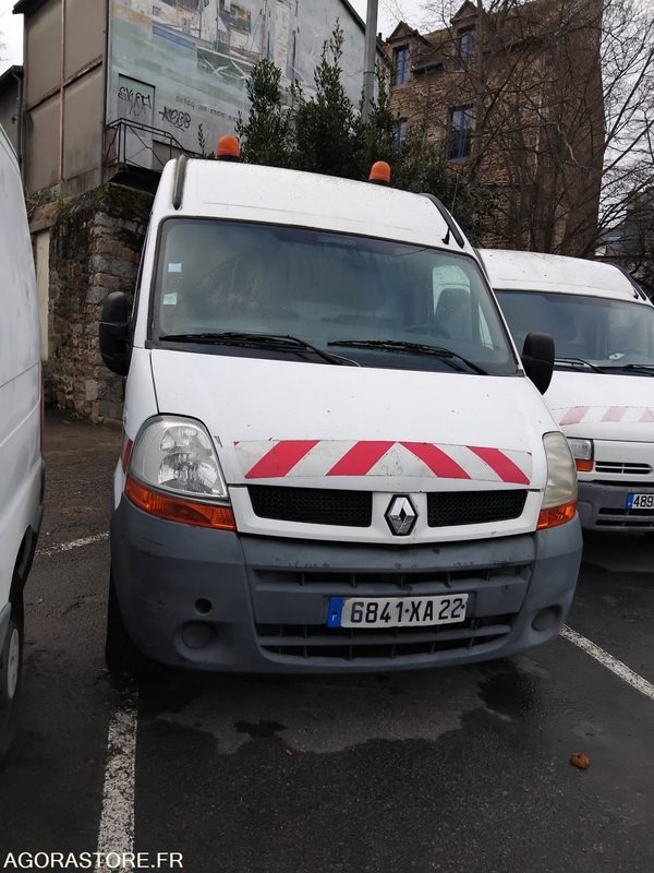 RENAULT MASTER II PHASE II -2.5DCi - 120cv - Furgão: foto 2 RENAULT MASTER II PHASE II -2.5DCi - 120cv - Furgão: foto 2