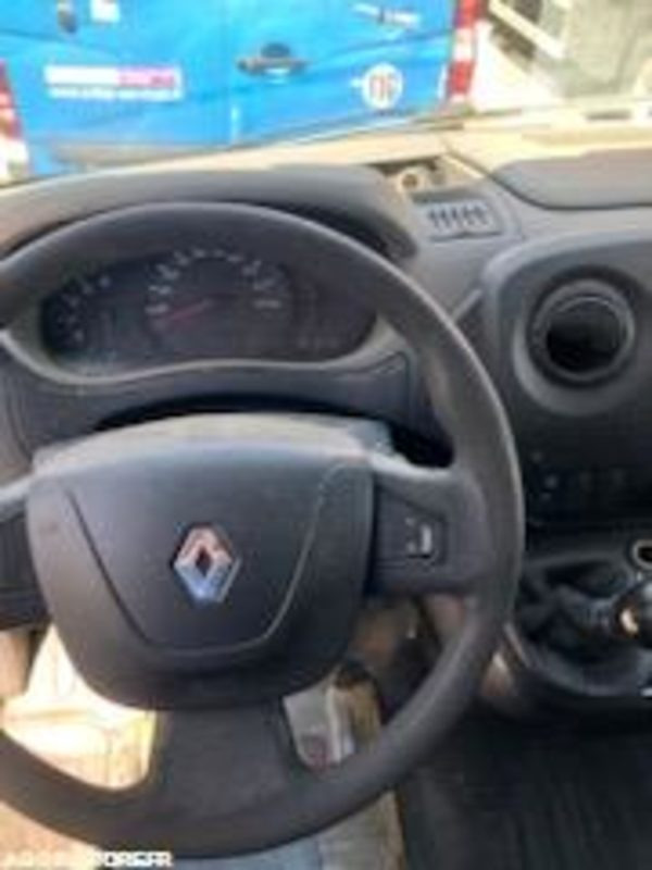 RENAULT MASTER / non roulant / 550 000Km - 2016 - Furgão: foto 2 RENAULT MASTER / non roulant / 550 000Km - 2016 - Furgão: foto 2