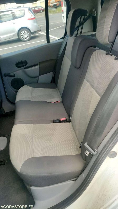 Automóvel RENAULT MODUS - 2006 - 234527kms: foto 16