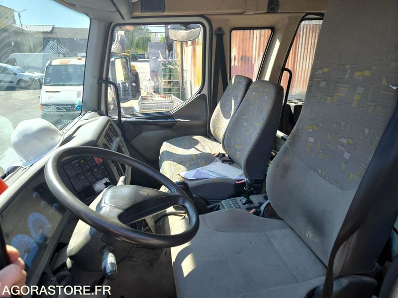RENAULT PL Type Benne MILDIUM 210 192610kms 2002 - Camião basculante: foto 4 RENAULT PL Type Benne MILDIUM 210 192610kms 2002 - Camião basculante: foto 4