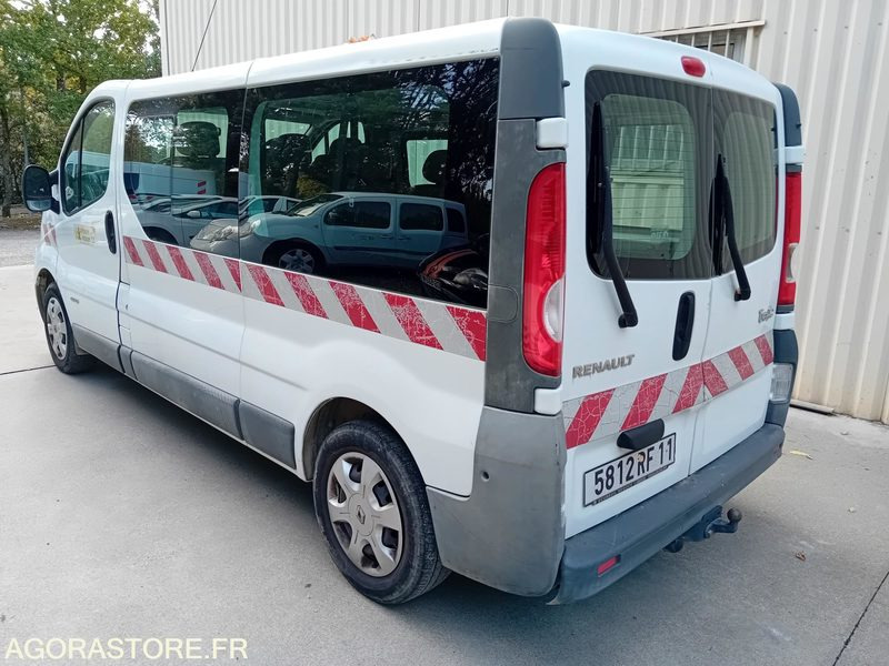 RENAULT TRAFIC DCI 115 L2H2 VP 9 places - Minibus, Furgão de passageiros: foto 4 RENAULT TRAFIC DCI 115 L2H2 VP 9 places - Minibus, Furgão de passageiros: foto 4