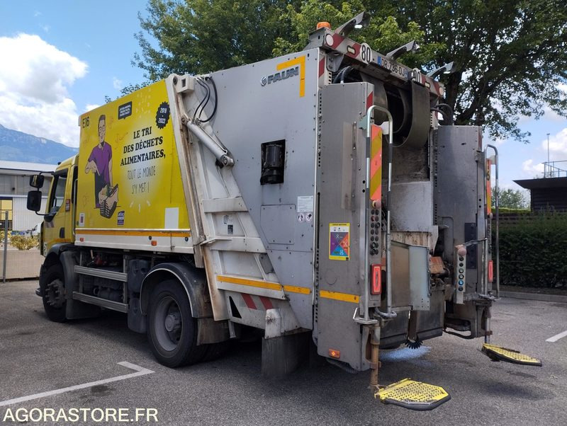 RENAULT TRUCKS D19T-DTI 8_280_BOM _DR-736_DJ - Caminhão de lixo: foto 4 RENAULT TRUCKS D19T-DTI 8_280_BOM _DR-736_DJ - Caminhão de lixo: foto 4