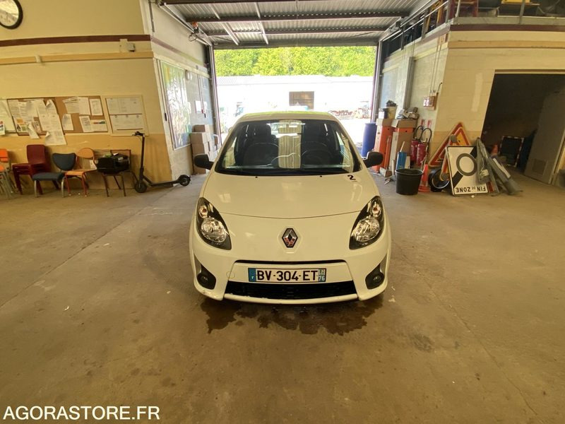 RENAULT TWINGO 87000KM 20/09/2011 - Automóvel: foto 3 RENAULT TWINGO 87000KM 20/09/2011 - Automóvel: foto 3