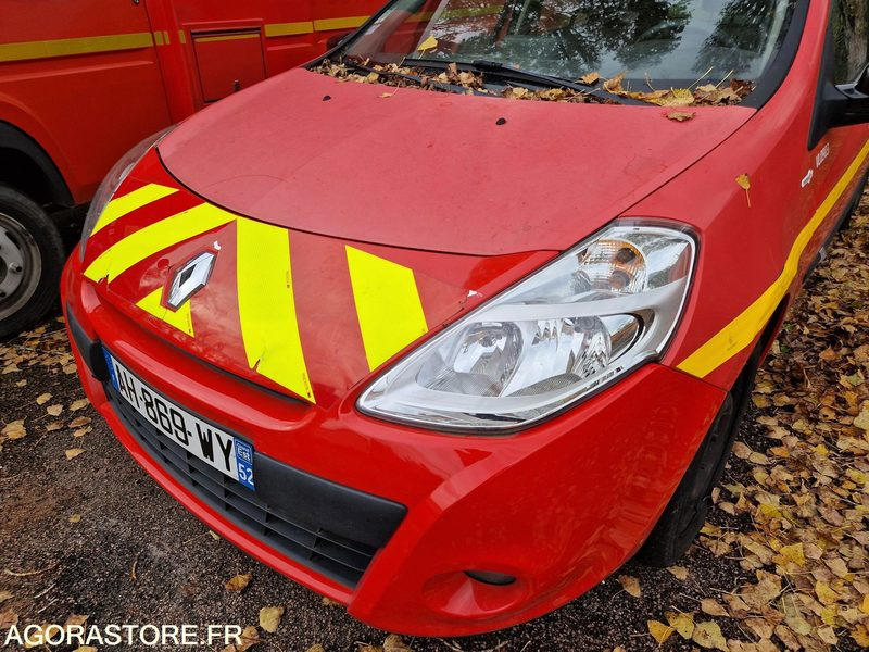 Renault Clio - 2009-166139 - AH869WY - Automóvel: foto 5 Renault Clio - 2009-166139 - AH869WY - Automóvel: foto 5