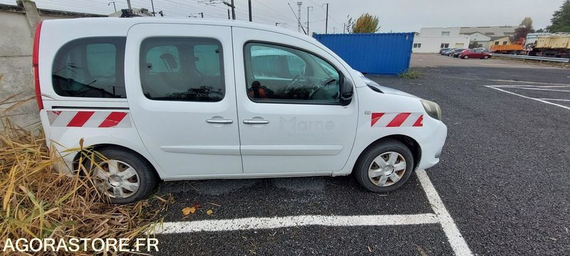Renault Kangoo - 2013 - 284004kms - Automóvel: foto 3 Renault Kangoo - 2013 - 284004kms - Automóvel: foto 3