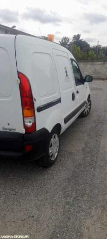 Renault Kangoo utilitaire - 2 places - Furgão compacto: foto 2 Renault Kangoo utilitaire - 2 places - Furgão compacto: foto 2
