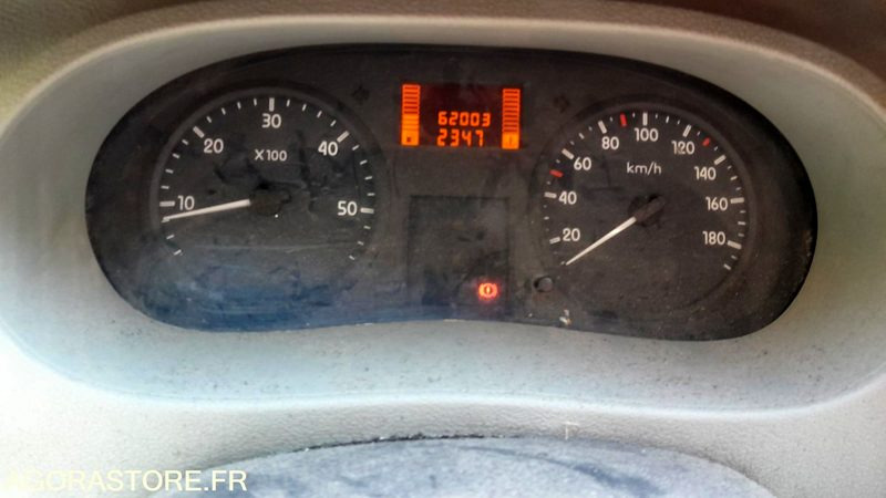 Renault Master - 2006 - 65000kms - BY788VM - BATTERIE HS - Furgão: foto 3 Renault Master - 2006 - 65000kms - BY788VM - BATTERIE HS - Furgão: foto 3