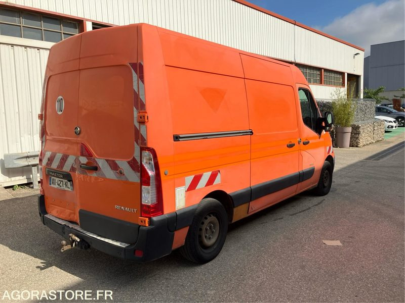 Renault - Master - 2010 - 178305kms (P1508269) - Furgão: foto 2 Renault - Master - 2010 - 178305kms (P1508269) - Furgão: foto 2
