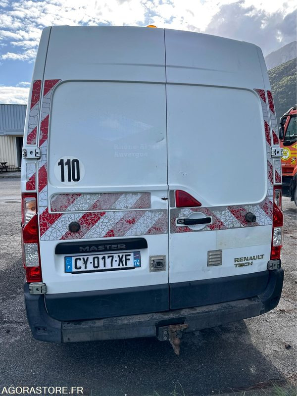 Renault Master - 2013 - 174908kms (P1510287) - Furgão: foto 4 Renault Master - 2013 - 174908kms (P1510287) - Furgão: foto 4