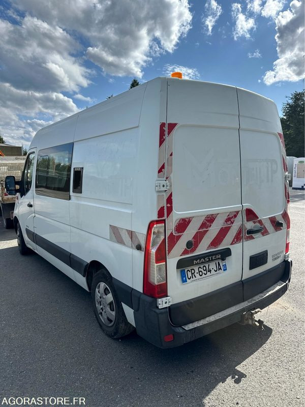 Renault Master - 2013 - 197524kms (P1509880) - Furgão: foto 2 Renault Master - 2013 - 197524kms (P1509880) - Furgão: foto 2