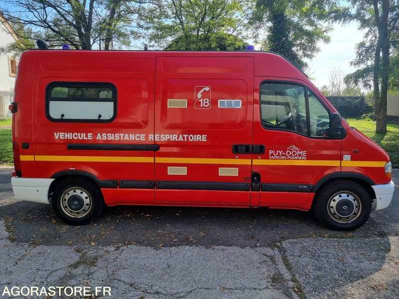 Renault Master L2 H2 - CV 642 KM - Compresseur - 2002 - Furgão: foto 4 Renault Master L2 H2 - CV 642 KM - Compresseur - 2002 - Furgão: foto 4