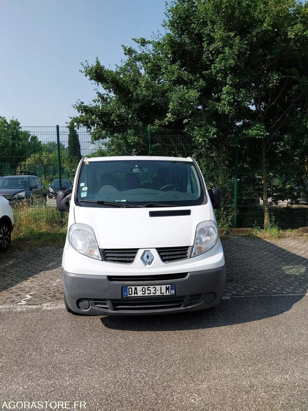 Renault Trafic 9 places DA-953-LM de 2013 avec 135 698 kms - Minibus, Furgão de passageiros: foto 3 Renault Trafic 9 places DA-953-LM de 2013 avec 135 698 kms - Minibus, Furgão de passageiros: foto 3