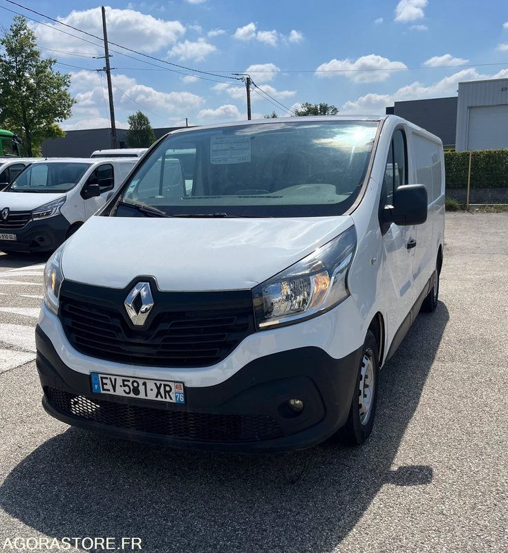Renault Trafic L2H1 1200 Energy Confort - 2018 - 180 000km - Furgão: foto 1 Renault Trafic L2H1 1200 Energy Confort - 2018 - 180 000km - Furgão: foto 1