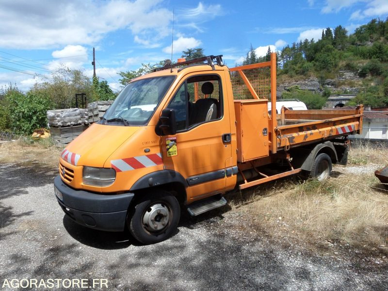 Renault mascott tribenne 5T- 310000km - 2001 (BY-529-FQ) - Carrinha basculante: foto 1 Renault mascott tribenne 5T- 310000km - 2001 (BY-529-FQ) - Carrinha basculante: foto 1
