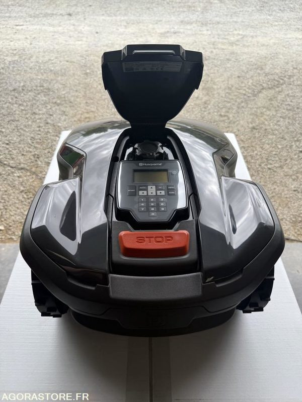 Robot NEUF en Carton origine HUSQVARNA 315 MARK II UNITAIRE - Cortador de grama: foto 3 Robot NEUF en Carton origine HUSQVARNA 315 MARK II UNITAIRE - Cortador de grama: foto 3