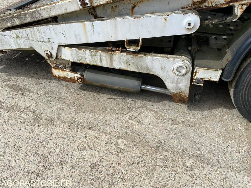 REMORQUE PORTE VOITURE - Semi-reboque: foto 5 REMORQUE PORTE VOITURE - Semi-reboque: foto 5