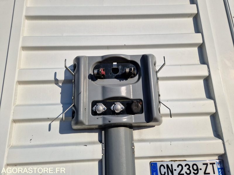 Semi-remorque Fruehauf TX34 - 2008 - CN239ZT - Semi-reboque: foto 5 Semi-remorque Fruehauf TX34 - 2008 - CN239ZT - Semi-reboque: foto 5