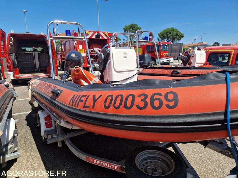 ZEPPELIN Command 15 sur remorque RSA - 2008 - Semi-reboque: foto 2 ZEPPELIN Command 15 sur remorque RSA - 2008 - Semi-reboque: foto 2