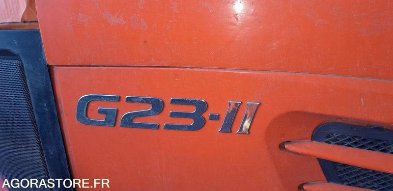 TONDEUSE AUTOPORTEE KUBOTA G23 - Cortador de grama: foto 2 TONDEUSE AUTOPORTEE KUBOTA G23 - Cortador de grama: foto 2