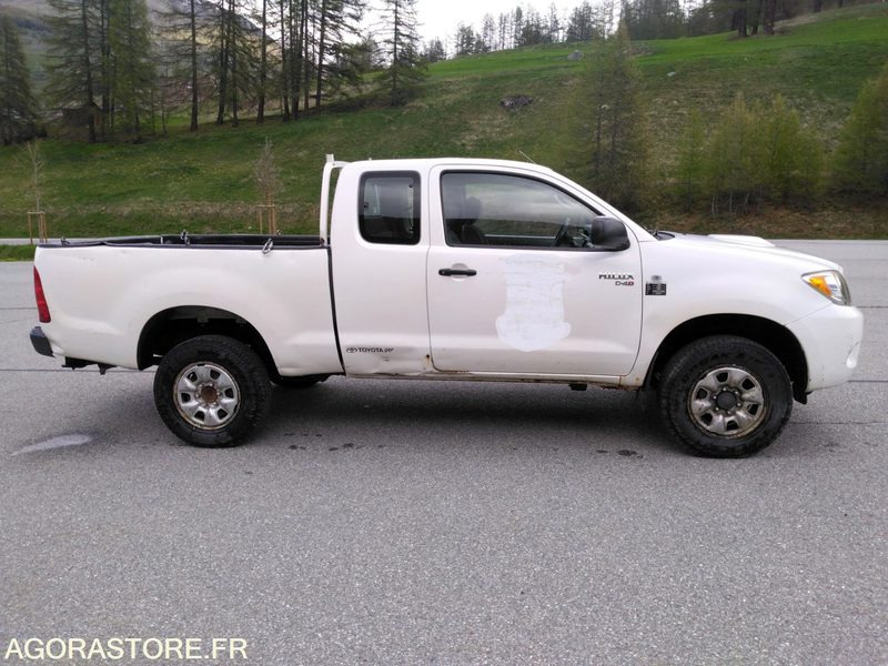 TOYOTA HILUX - Carrinha basculante: foto 5 TOYOTA HILUX - Carrinha basculante: foto 5