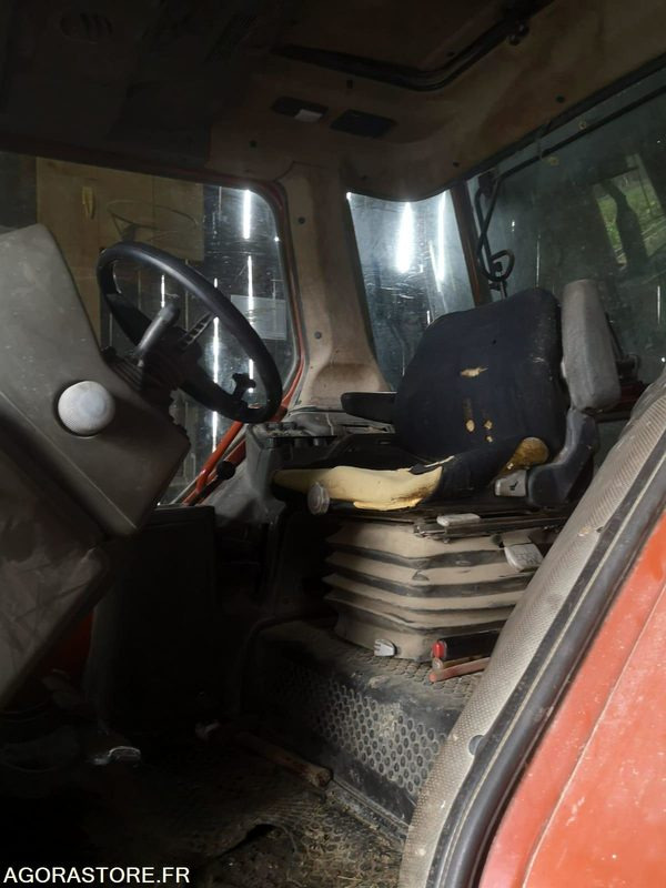 TRACTEUR FIATAGRI F100DT WINNER - 6400H - 1993 - Trator: foto 5 TRACTEUR FIATAGRI F100DT WINNER - 6400H - 1993 - Trator: foto 5
