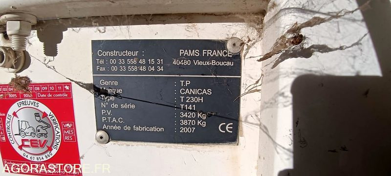 TRACTEUR VALTRA N101H CH-668EQ + CRIBLEUSE CANICAS T230H T141 6334H AM 2007 - Trator: foto 5 TRACTEUR VALTRA N101H CH-668EQ + CRIBLEUSE CANICAS T230H T141 6334H AM 2007 - Trator: foto 5